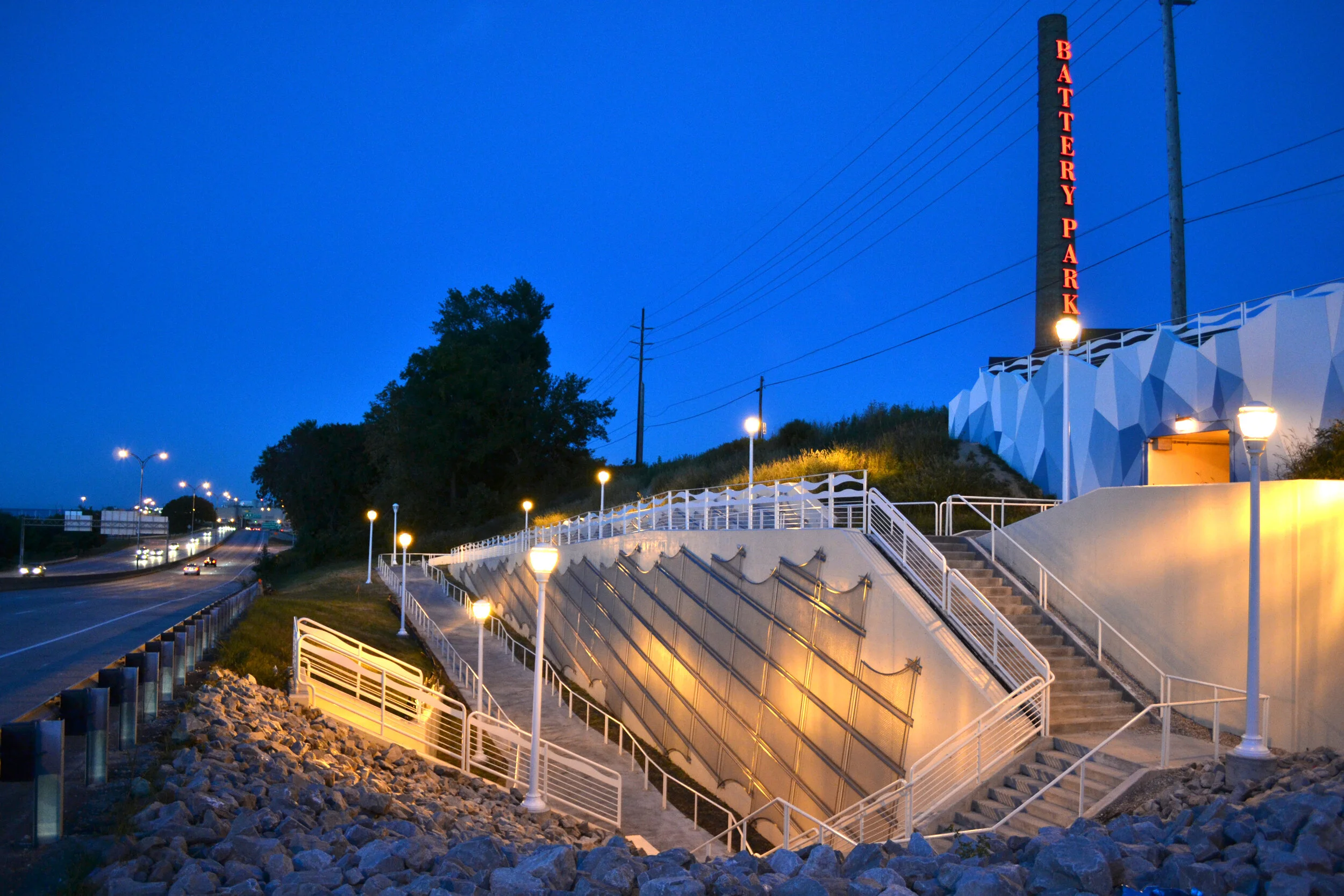 Shoreway Tunnels (39_edit).jpg