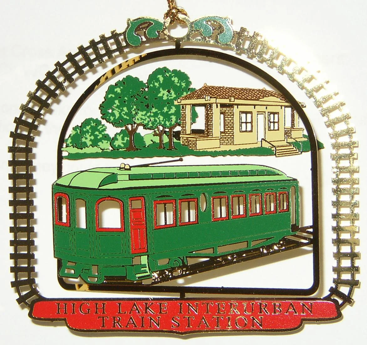 2005- AE&C High Lake High Lake was an early “streetcar suburb,” developed in 1910, and serviced by the Geneva branch of the Aurora Elgin & Chicago (AE&C), an electric interurban railway. Commuter service began in 1909 and one could travel from High Lake to Chicago in under an hour. In 1910 an attractive brick station with a clay tile roof was built. Travelers would raise a semaphore signal to stop the train at the station. Service on the Geneva branch was discontinued in 1937.