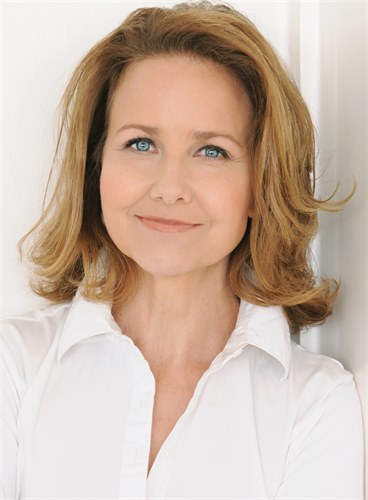 Molly Hagan.jpg