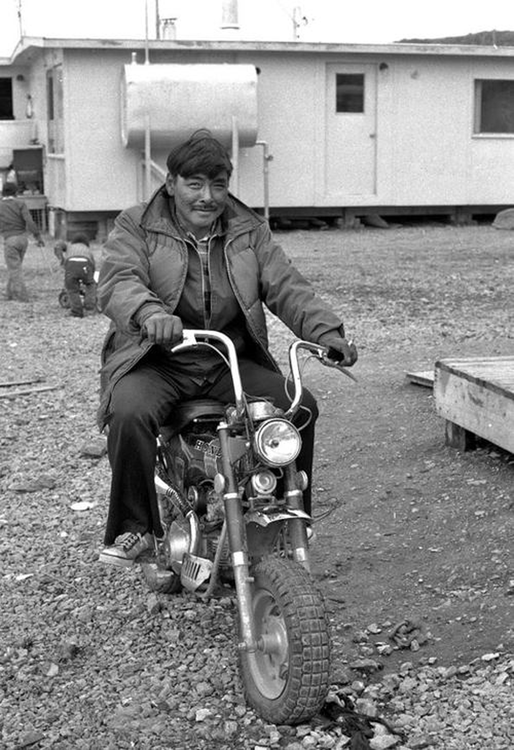 © Tessa MacIntosh 73 -76