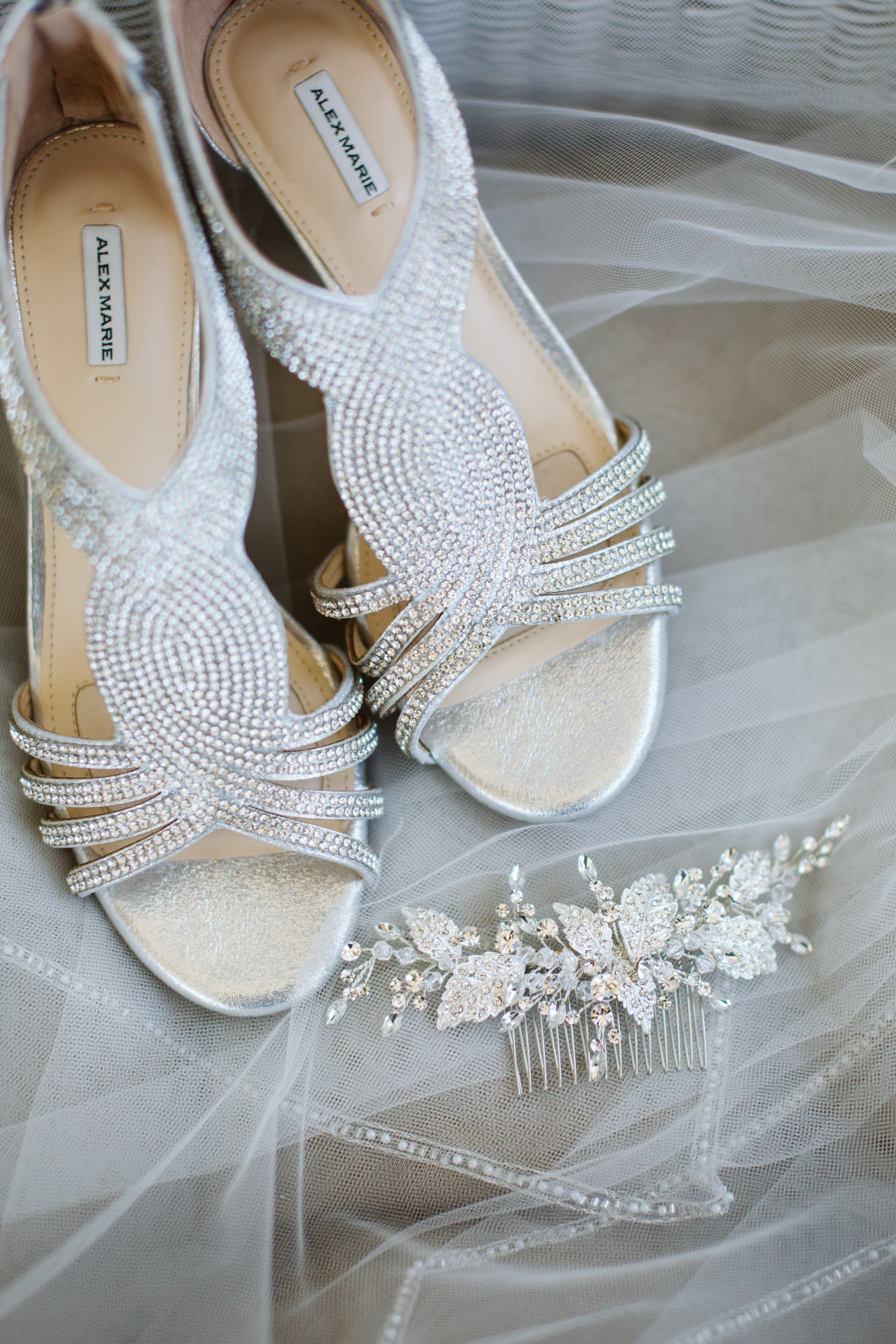 bethany-grace-photography-wedding-shoes-1.JPG