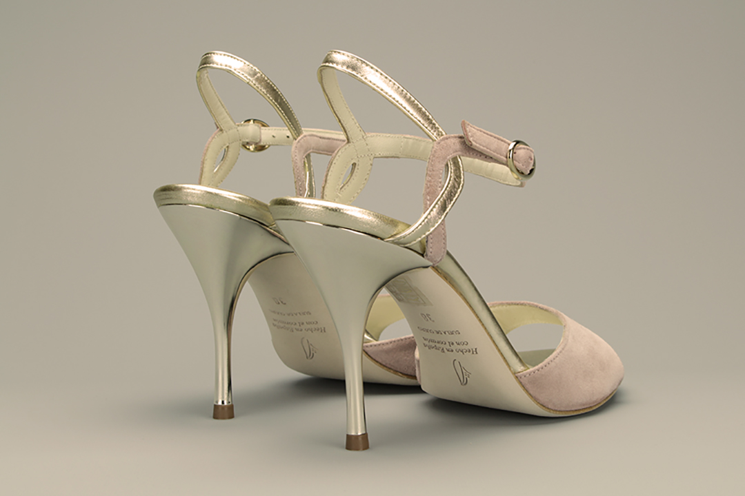 Shoe style Amarras - back view
