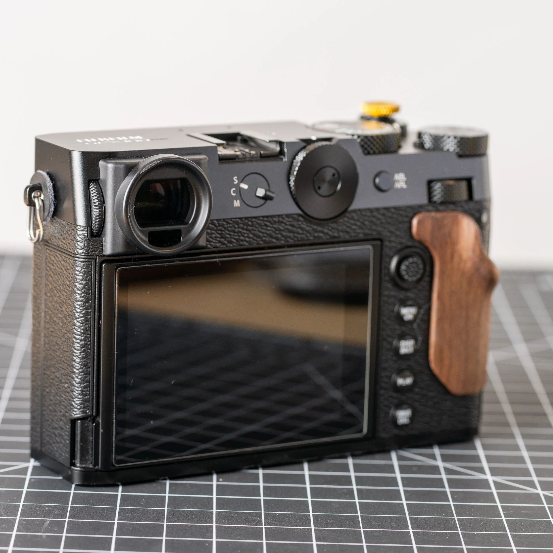 GFX100RF6_1920.jpg