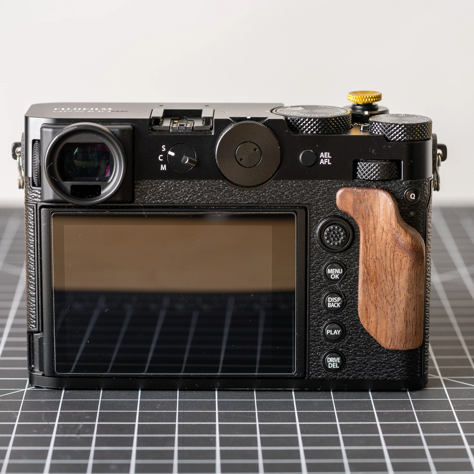GFX100RF7_1920.jpg