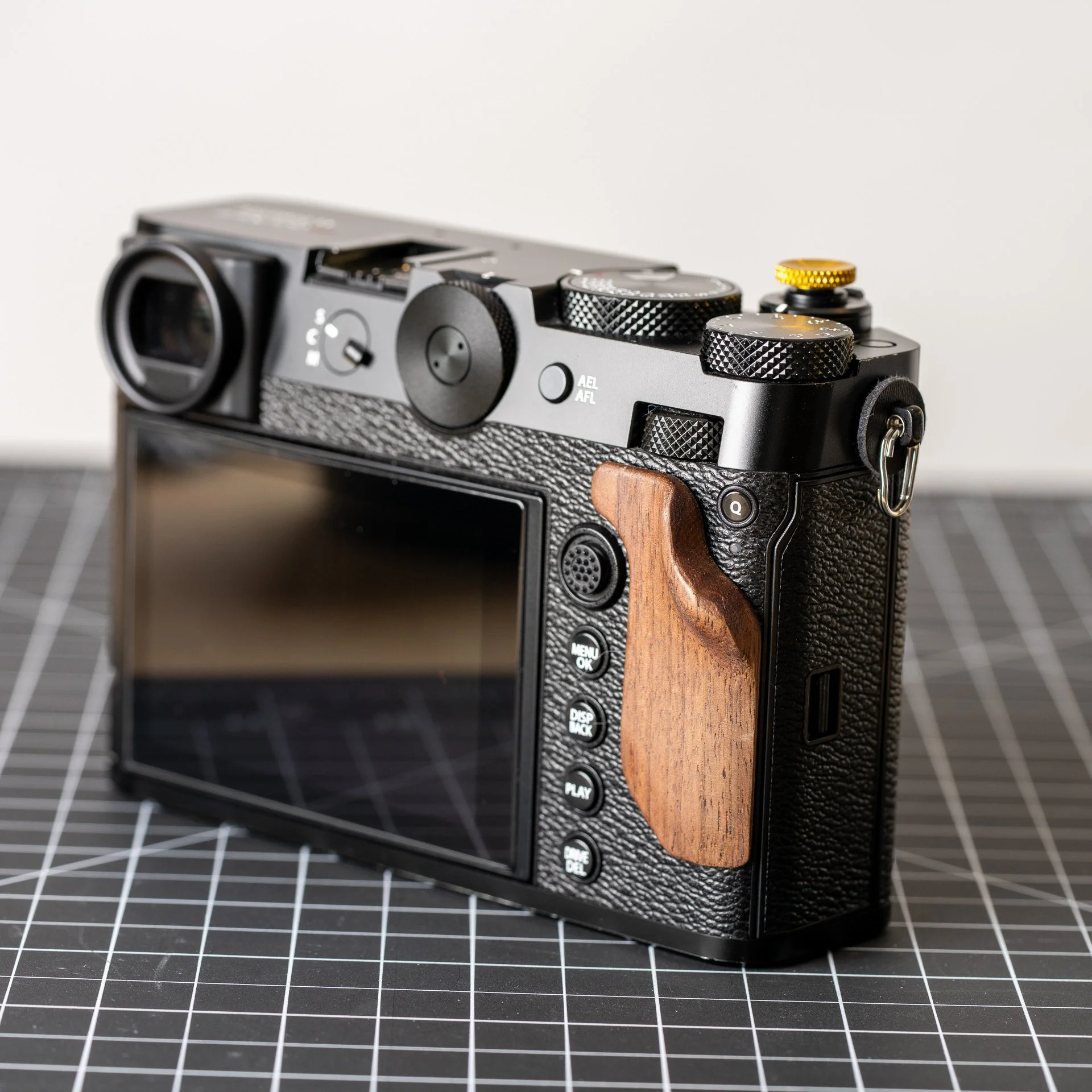 GFX100RF8_1920.jpg