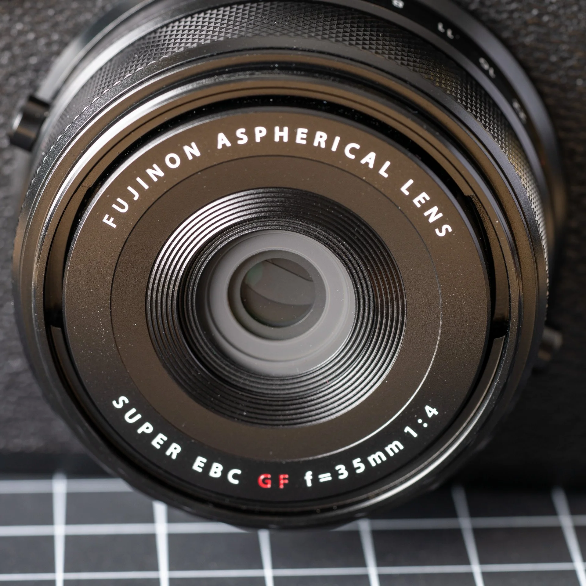 GFX100RF10_1920.jpg