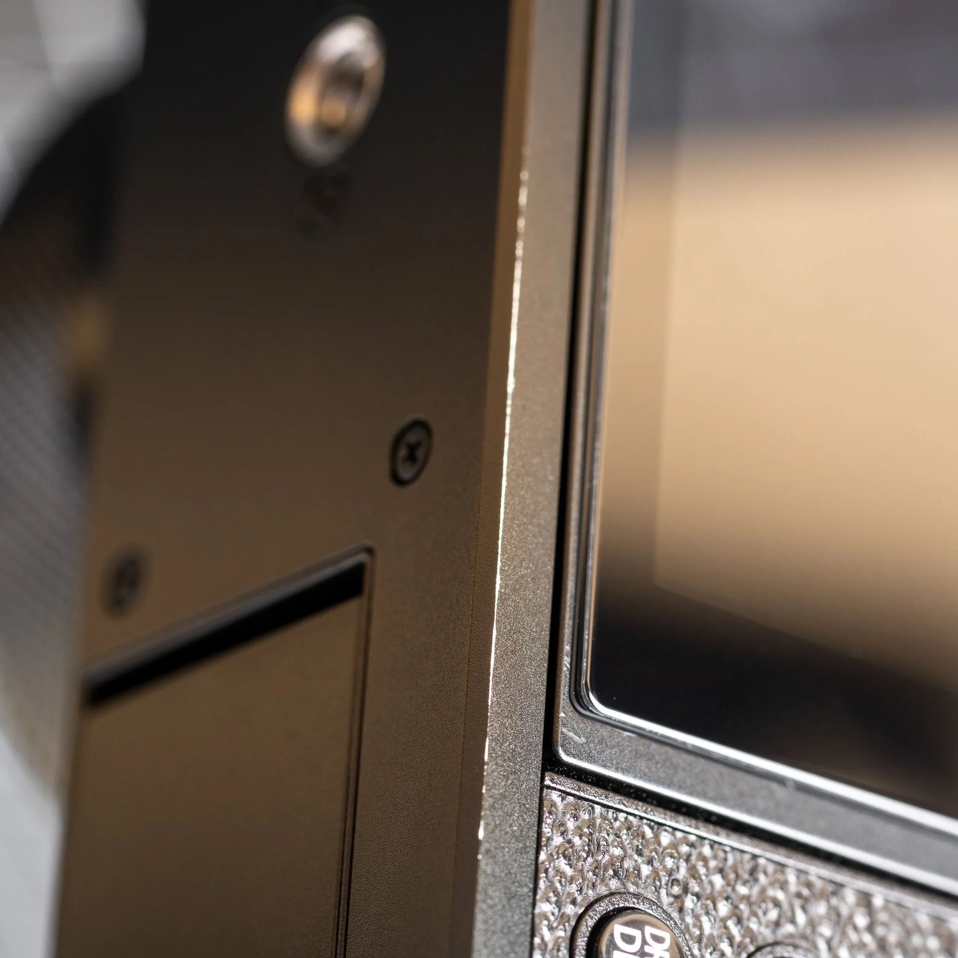 GFX100RF15_1920.jpg