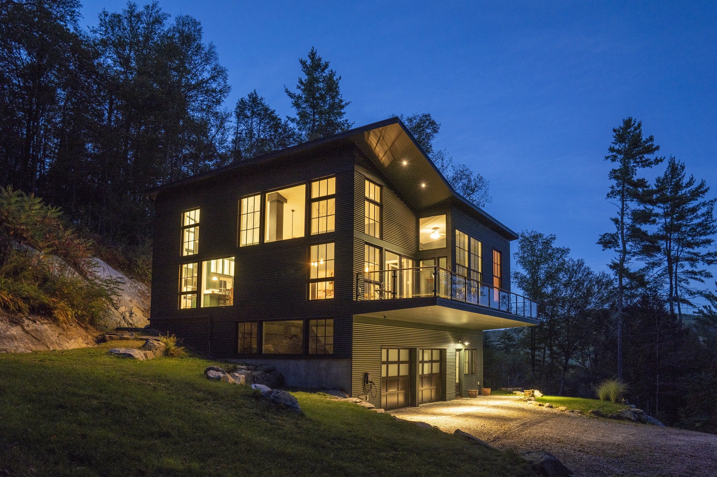 6_DSC6054-Box House - 2.jpg