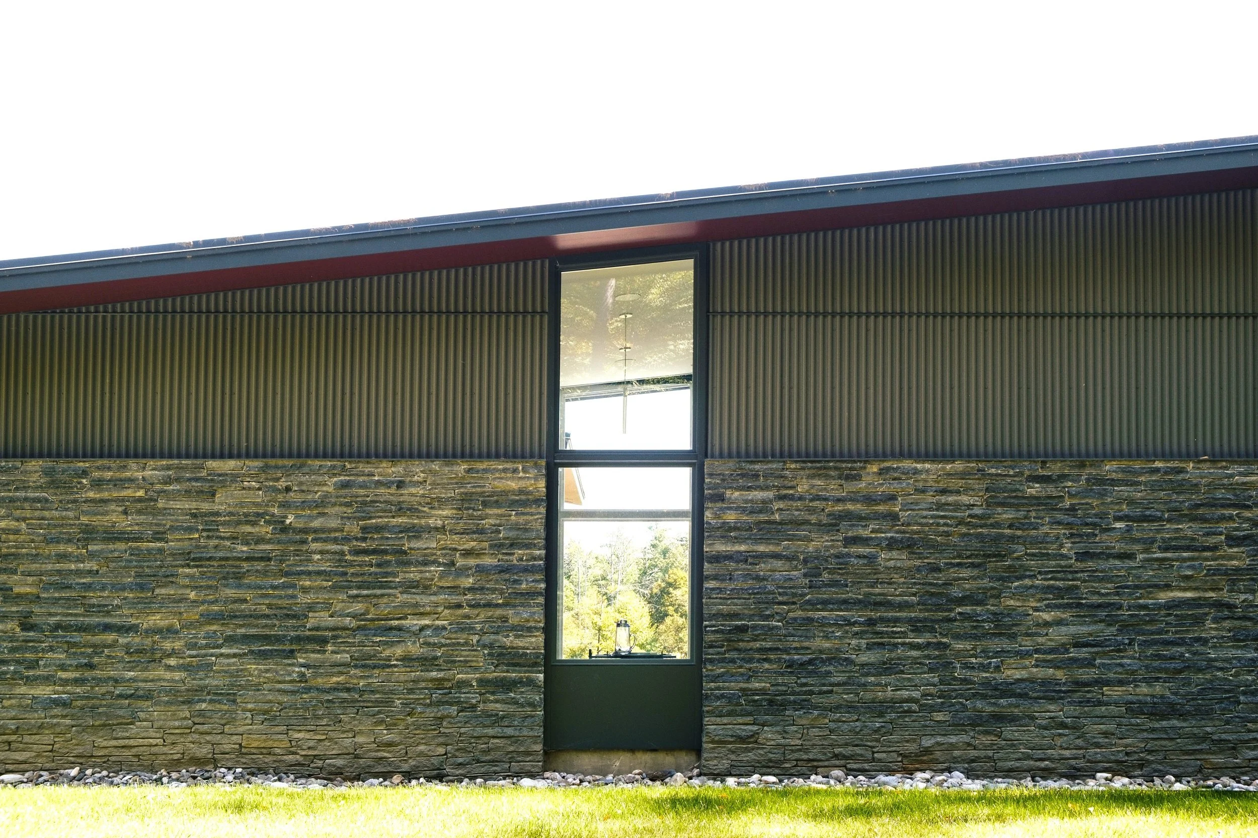 4 - 6-DPTB0204-Photo by PappasBland 2 - Housatonic House.jpg