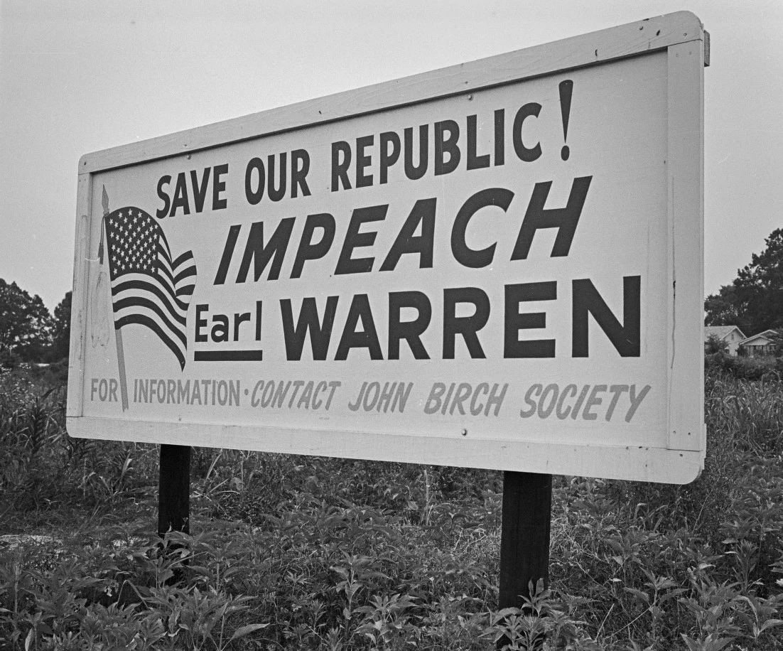 Impeach Warren Blbrd.jpg