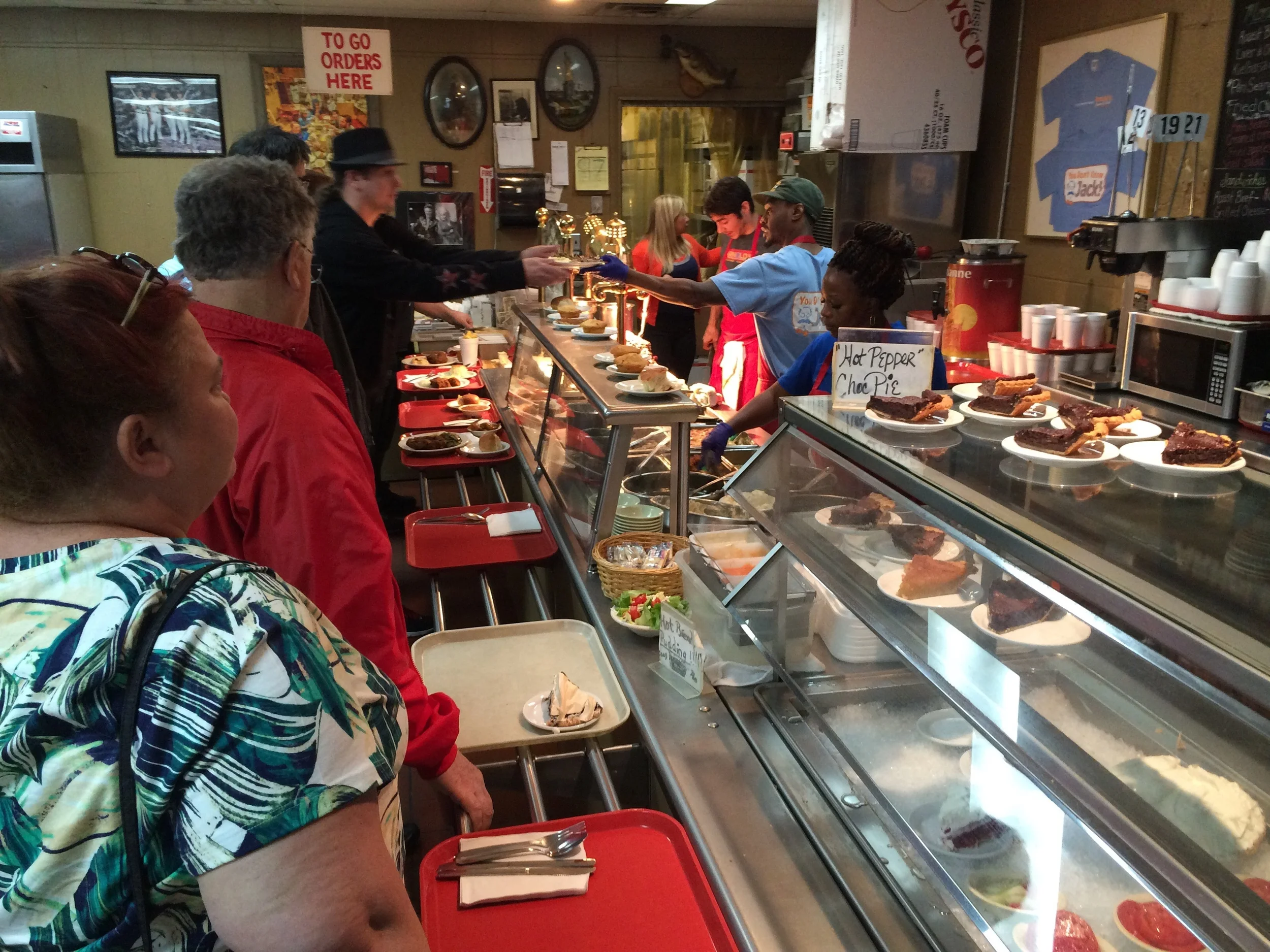 Southern cooking at Arnold's!