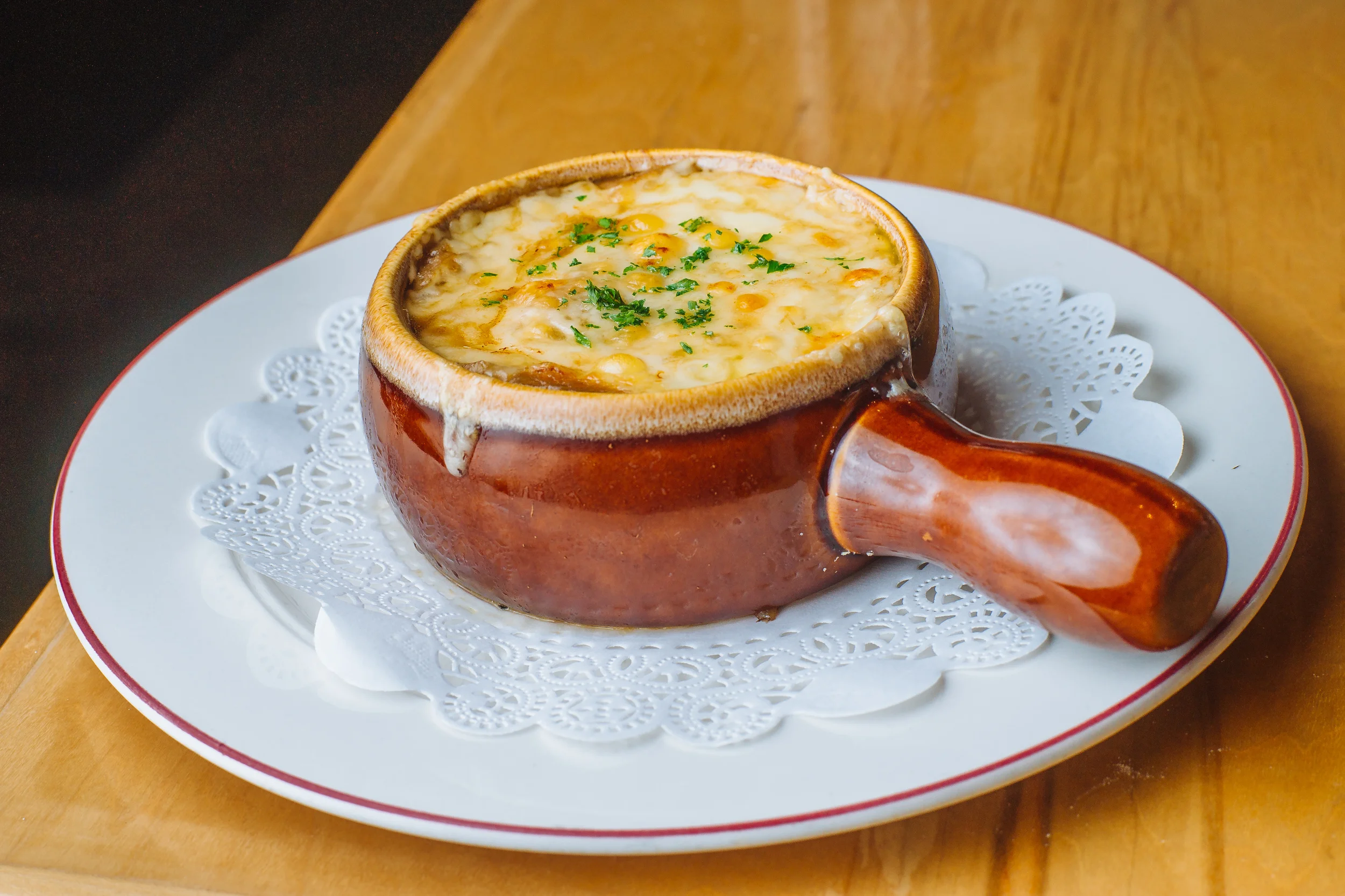 Swiss Onion Soup - Similar to French onion soup and glazed with Emmentaler cheese. 
