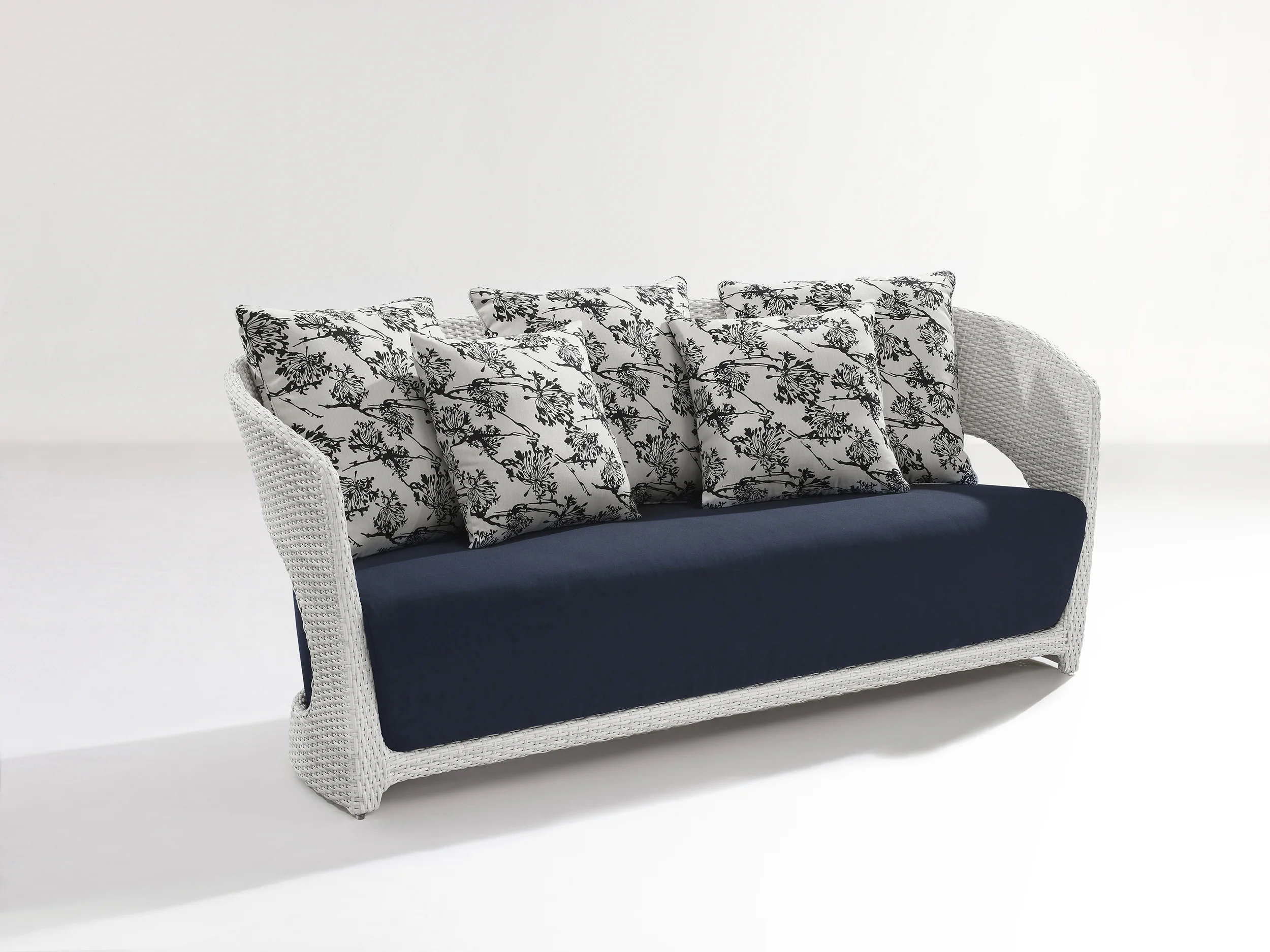 Kehei_Sofa.jpg