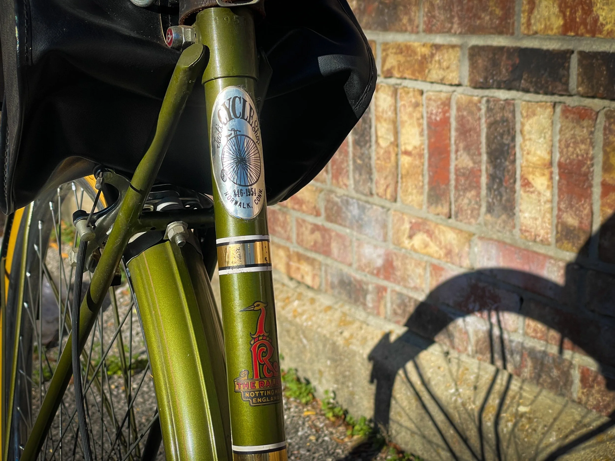 7763240F-F0BA-405B-9672-EFE4EB95D3D4