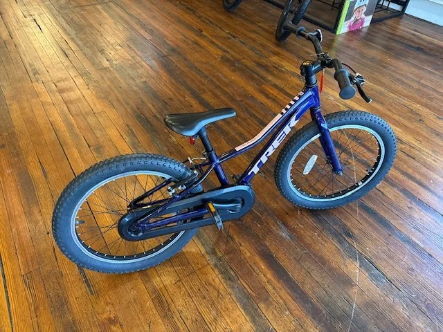 USED Trek Precaliber 20 Single Speed Dark Purple The Spinning Spoke Cycle Hub USED Trek Precaliber 20 Single Speed Dark Purple The Spinning Spoke Cycle Hub