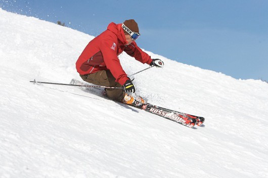 Chris Fellows making perfect edge changes on the Red Line.