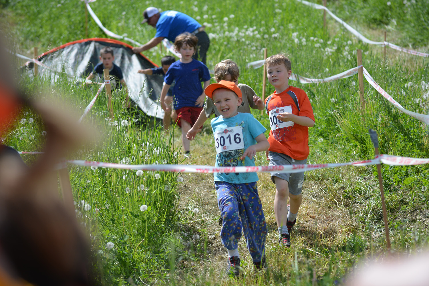 Jabin ran first in the 6- & 7-year-old boys' heat.