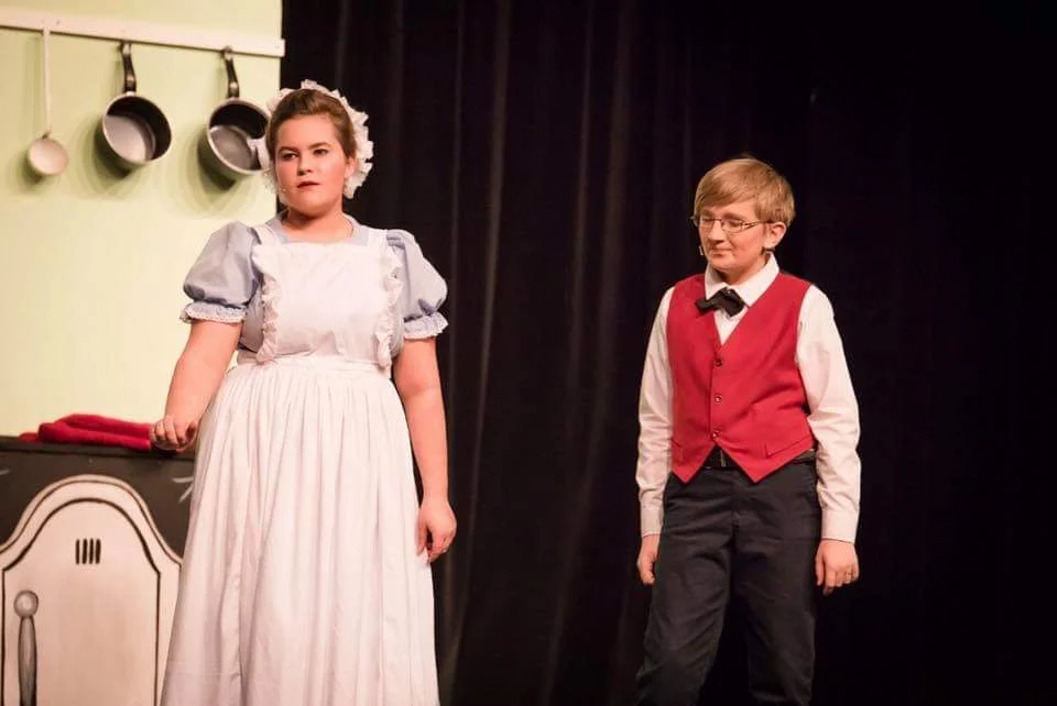 Mrs. Brill and Robertson Ay.