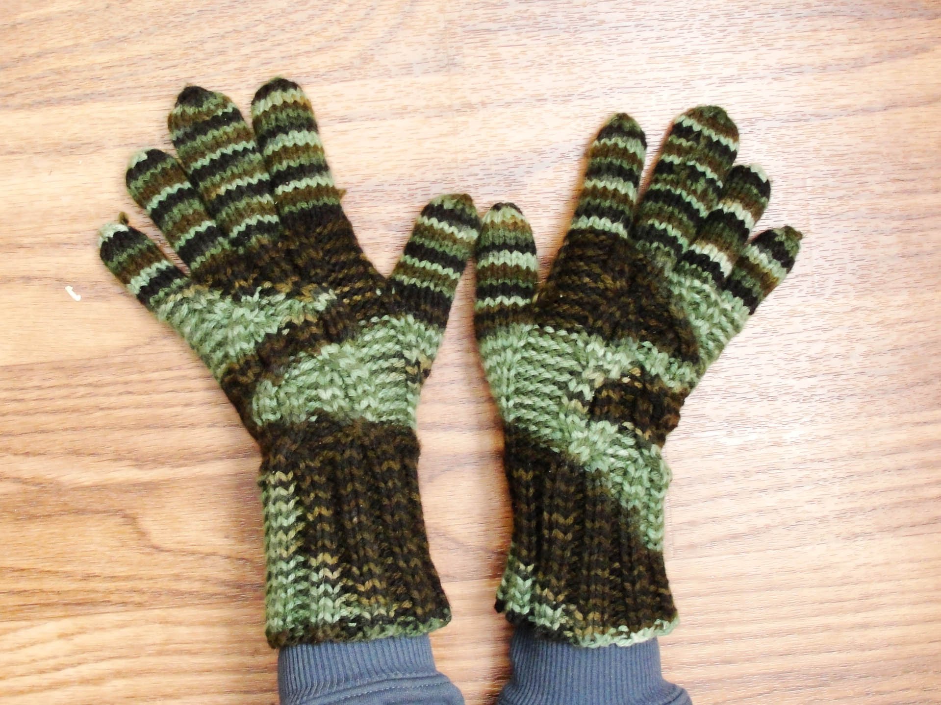 Lots of knitting, not so much posting