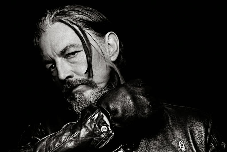 Season-6-Cast-Portraits-Chibs-sons-of-anarchy-38287088-794-530.jpg