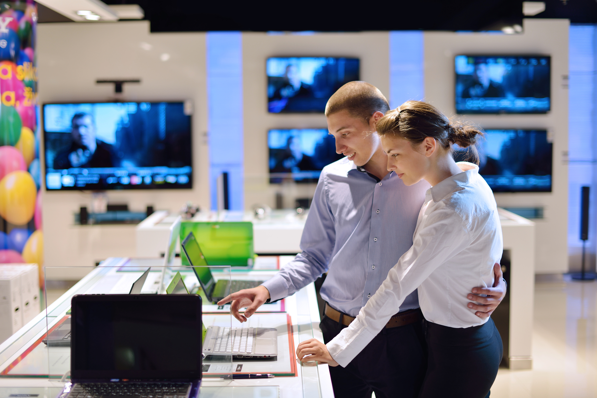 electronics store.jpg