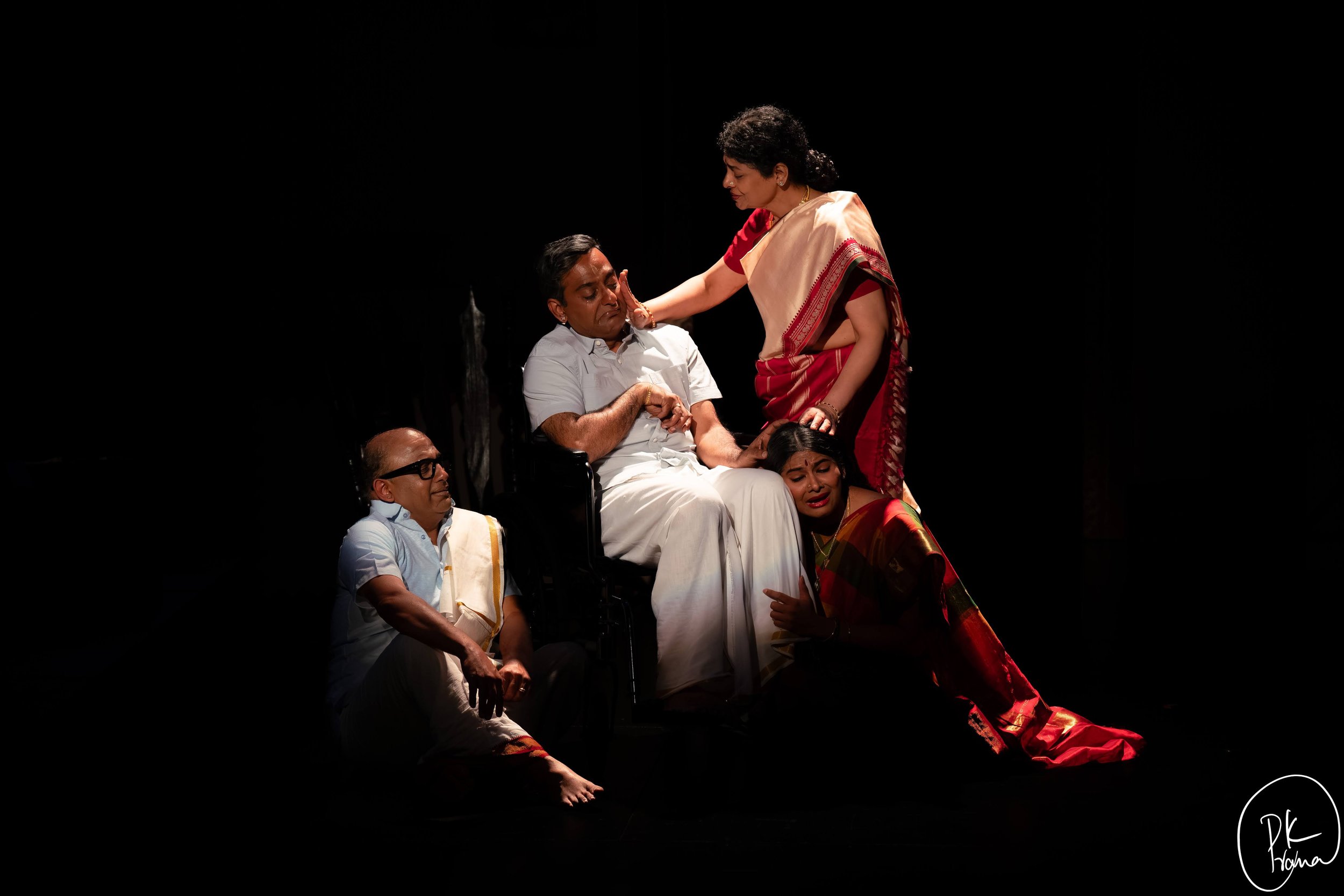 On Stage: Sruti Bhedham &amp; Broken Note