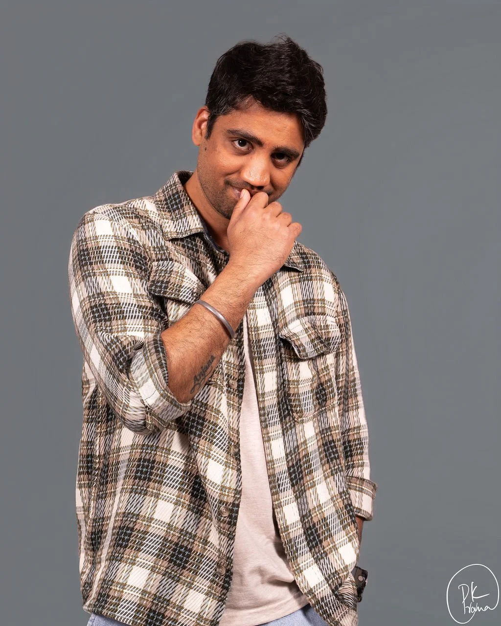 Naveen Suravarpu as KEVIN
