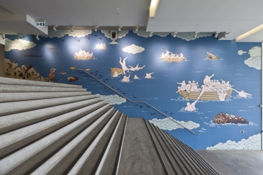 Guan Wei, The Journey to Australia , 2013, synthetic polymer paint on wall, commissioned by the Museum of Contemporary Art.