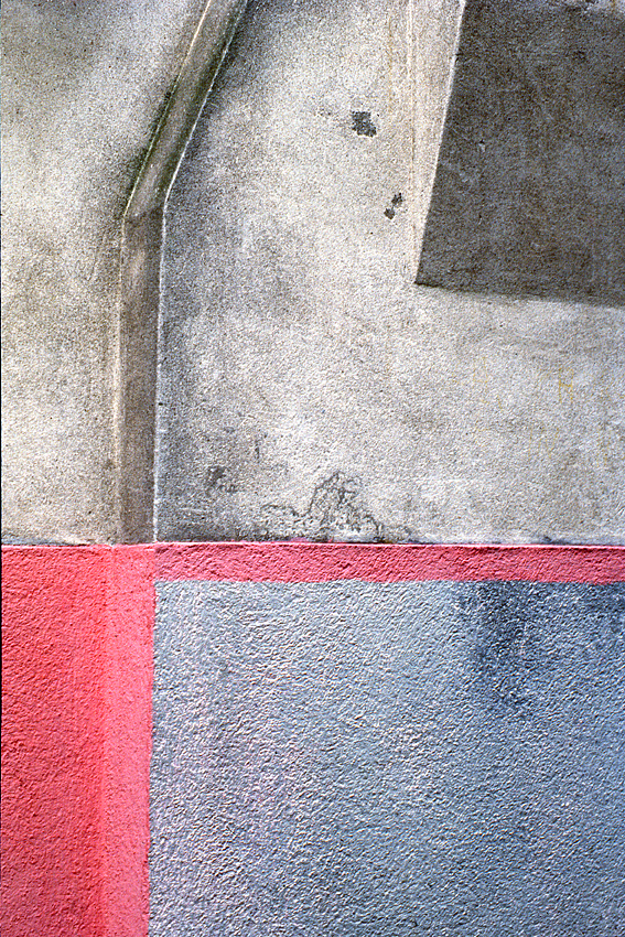   ROBERT OWEN   Burano pink &amp; grey wall  1978 dry mounted inkjet print 72 x 47 cm 
