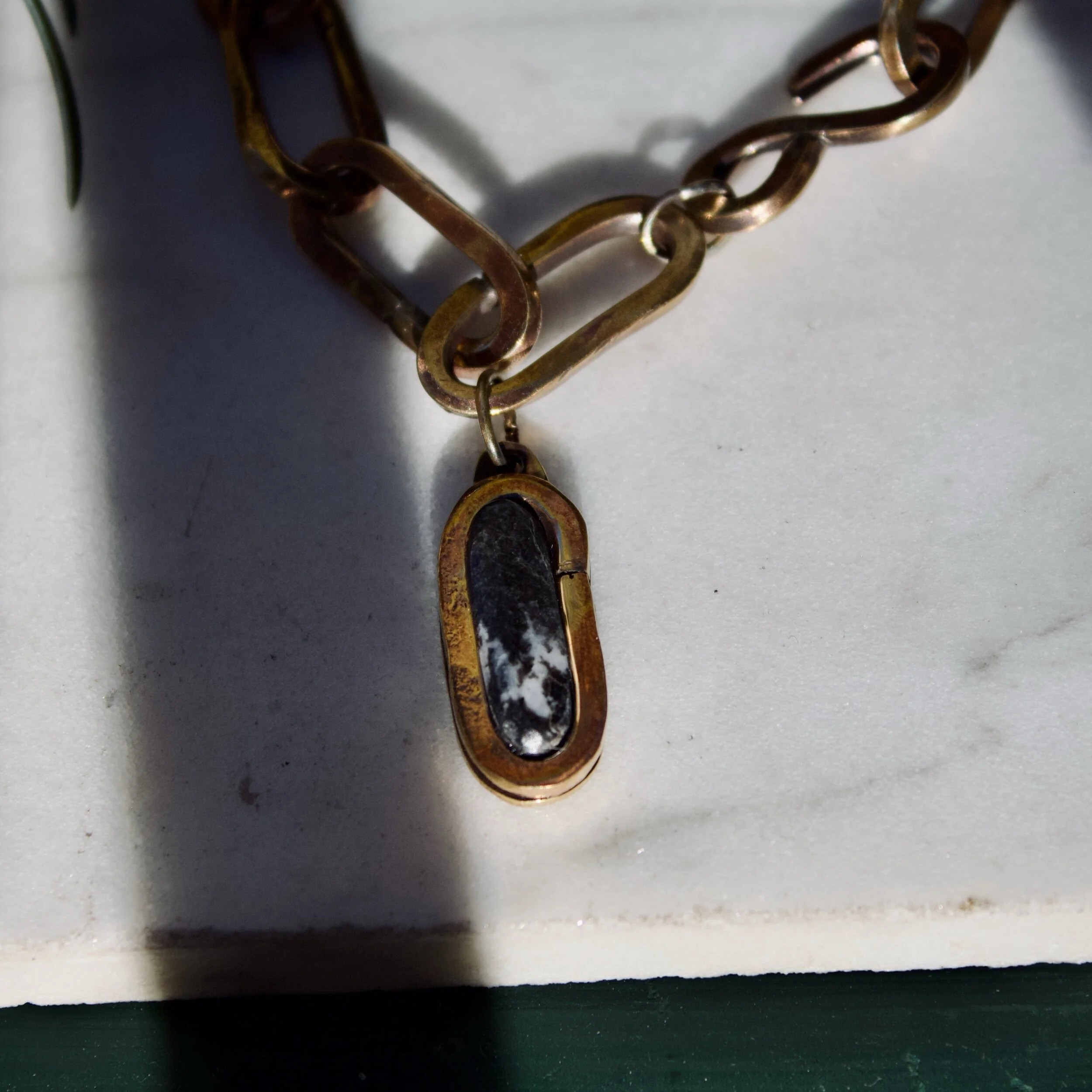 3962C10D-2592-40F5-ABC9-778E9761E42E