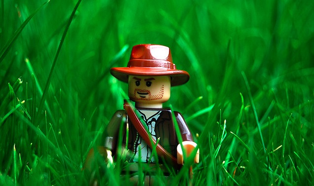 Screen-Shot-2011-10-27-at-9.40.28-AM1-Indiana-Jones-Lego
