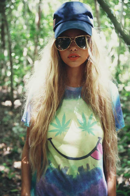 WILDFOX_LAGOON_EMMA-45.jpg