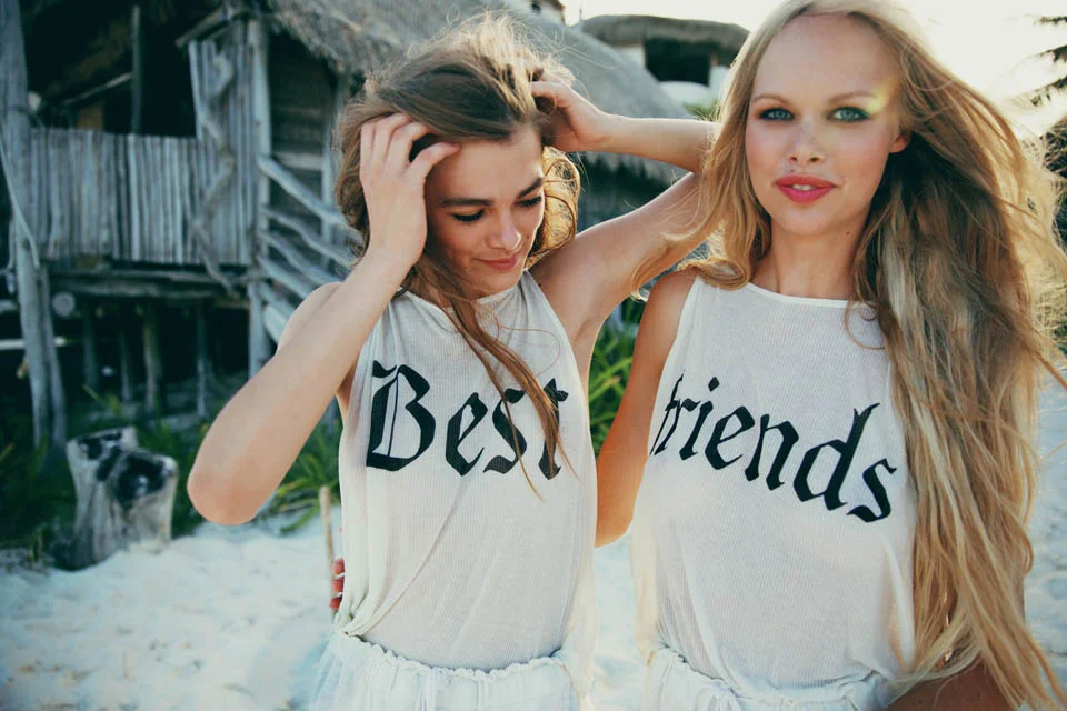 WILDFOX_LAGOON_EMMA-77.jpg
