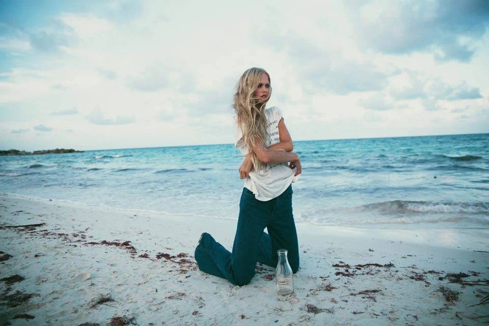 WILDFOX_LAGOON_EMMA-100.jpg