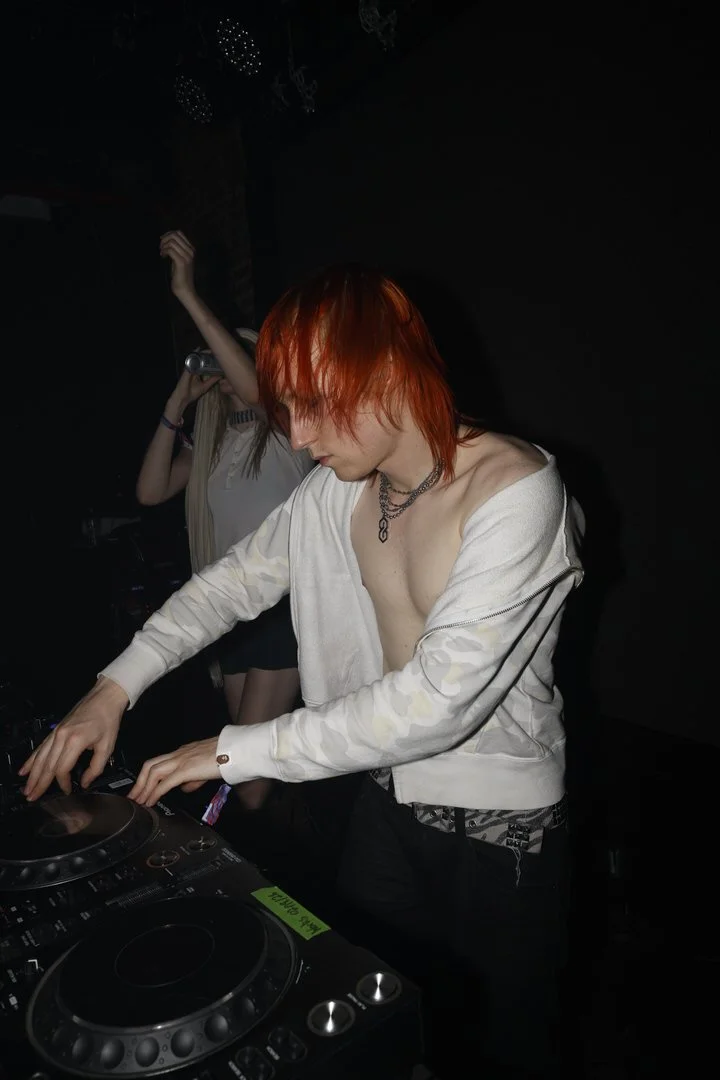 _NTS9374.JPG