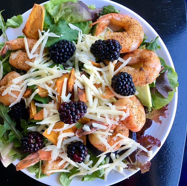 My incredible summer of salads hasn&rsquo;t ended yet... we eat well while hard at work here at the Oliver Weston Co! Wild caught shrimp, local salad greens and arugula, blackberries, avocado, raw cheese, and Balsamic vinaigrette. #oliverwestonco #ch