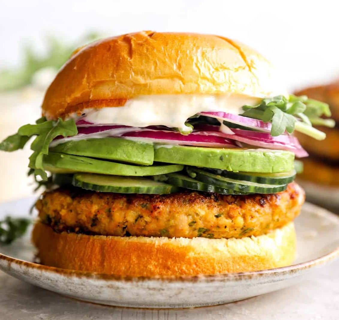 chicken burgers bun.jpg