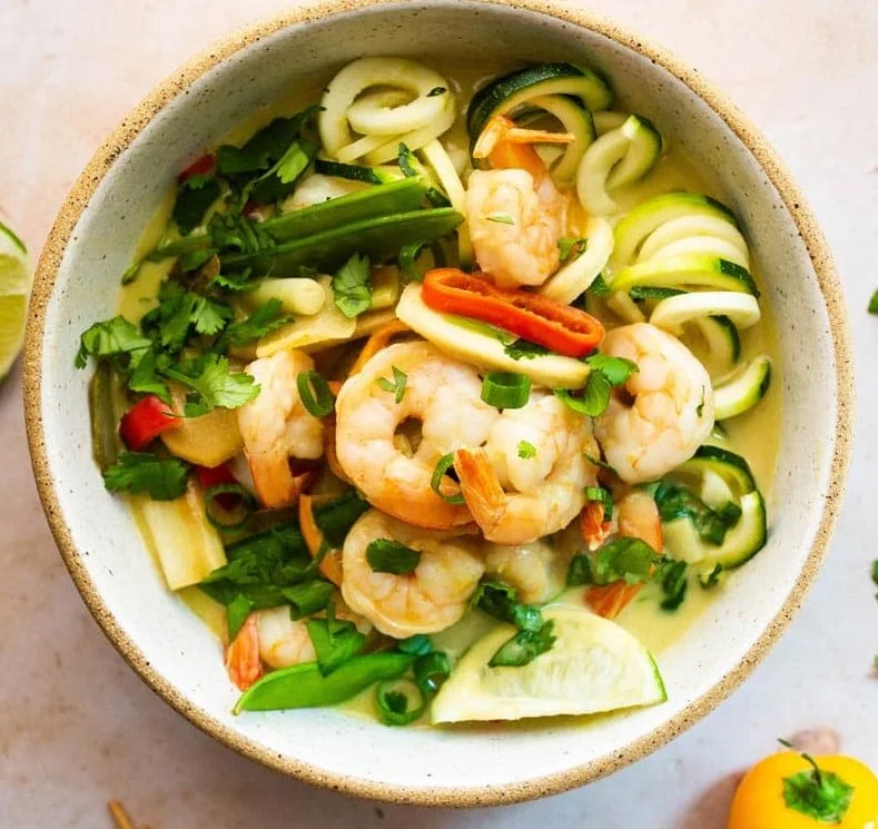 green curry shrimp zoodle bowl.jpg