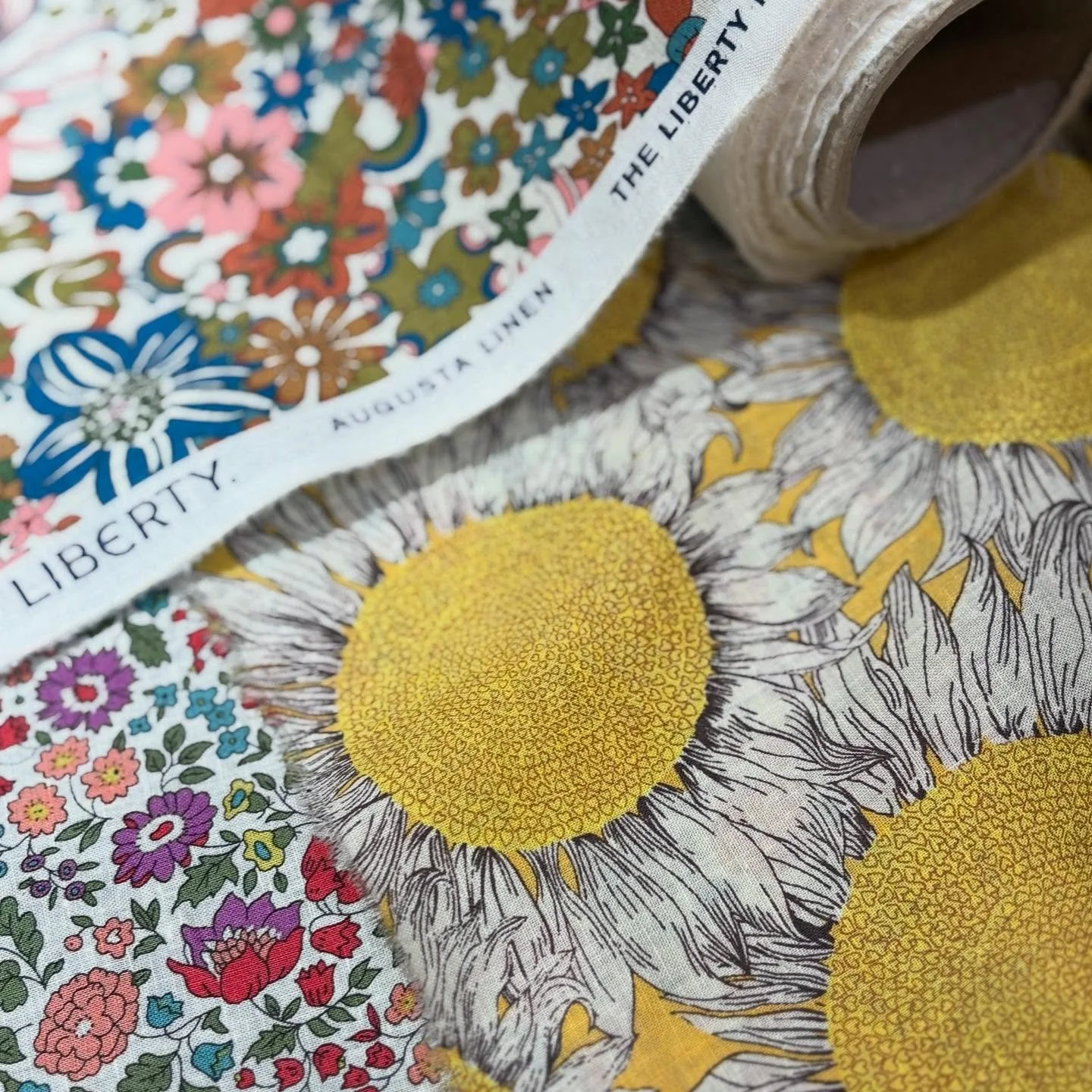 Fresh drops - we loaded some seasonal and well-loved classics in Liberty&rsquo;s Augusta Linen. Perfect for crisp tops and breezy dress 😊
.
.
#fabricitysg
#libertyfabrics
#augustalinen