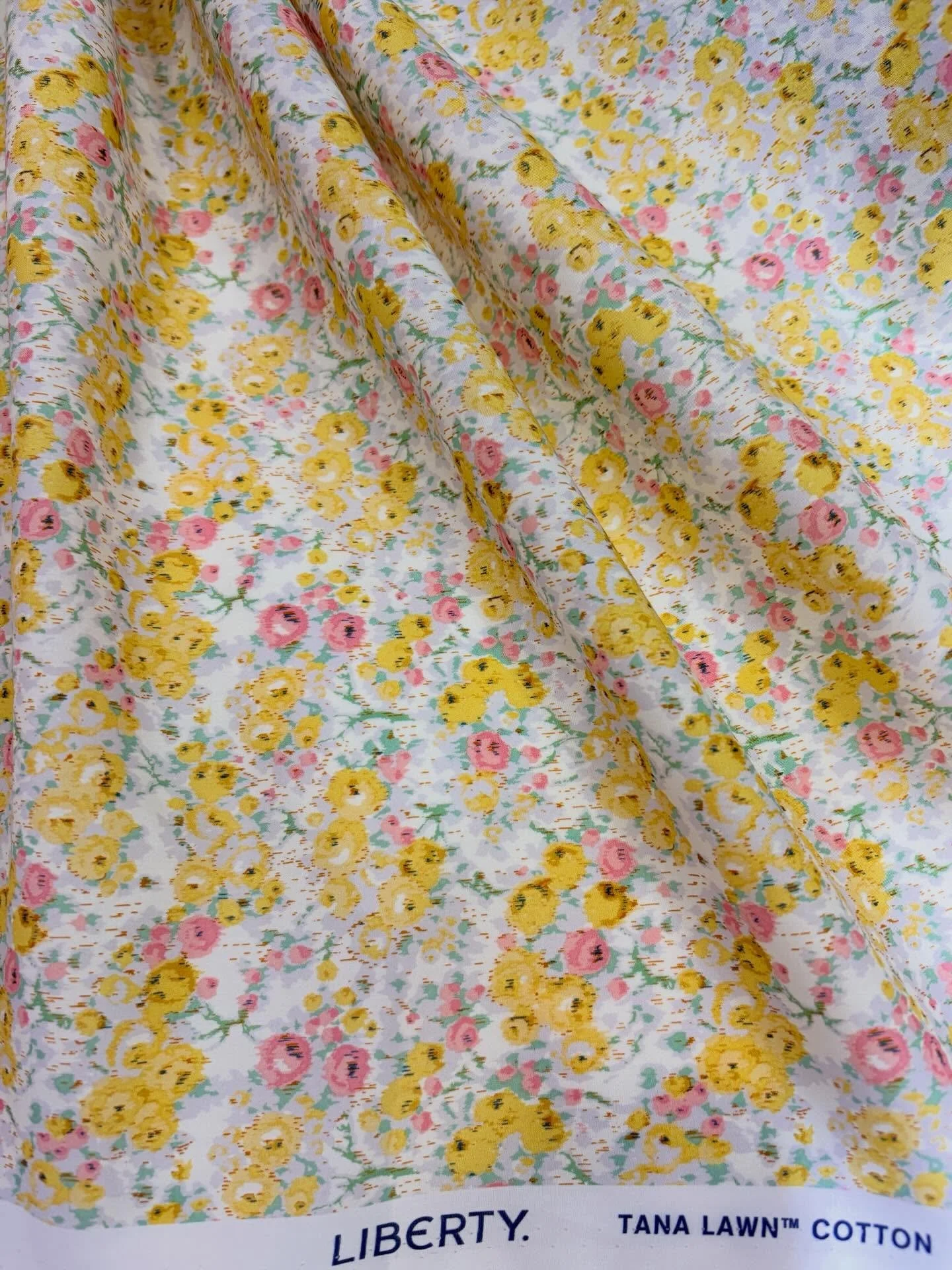 Carolyn was originally inspired by a large-scale, archival Liberty artwork, and was first printed during the 1970s. Simplified and reduced in scale, its small floral trails of stylised roses were
drawn in a typical ikat-style effect, evoking the esse