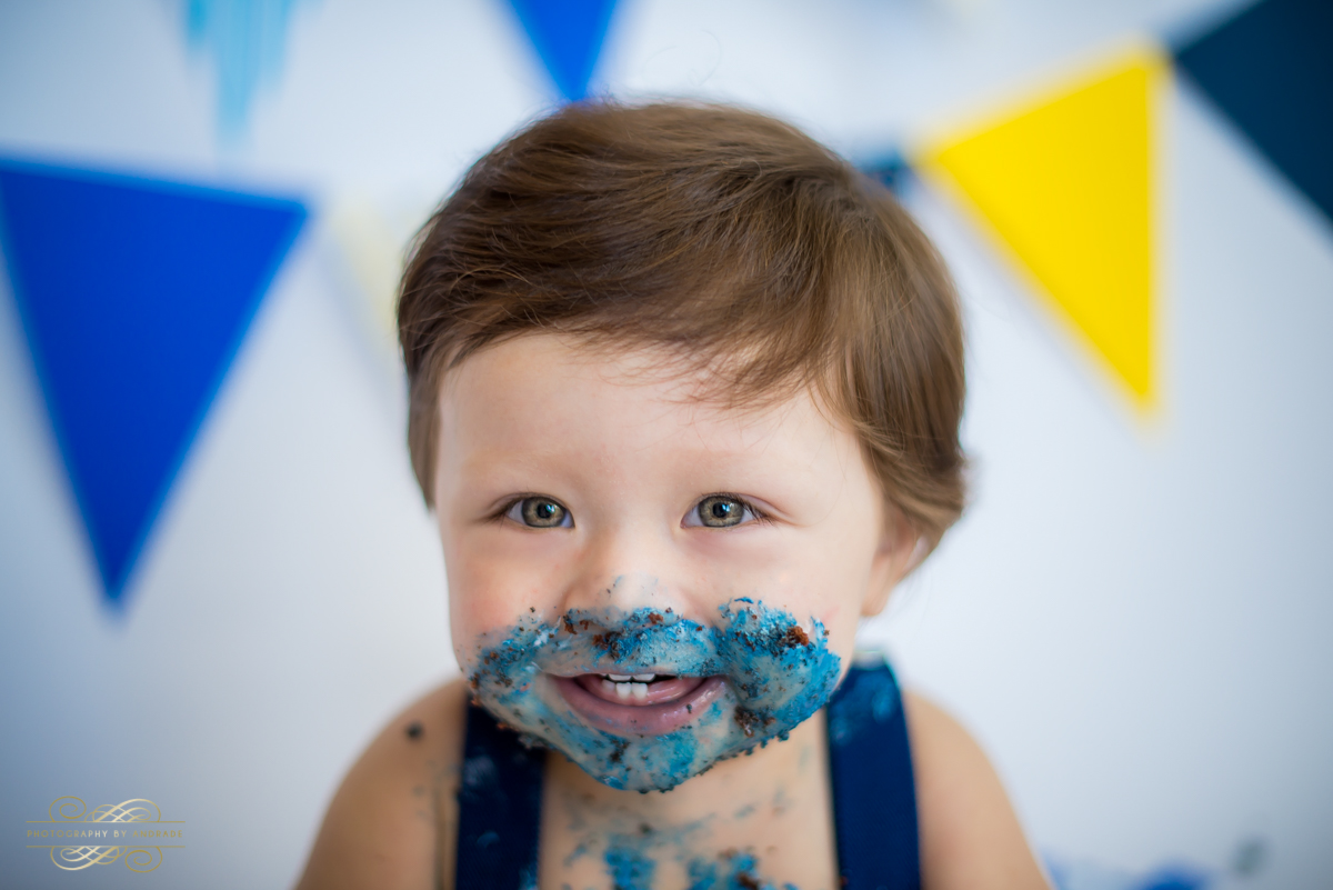 Photography by andrade Chicago Birthday Cake Smash Photography session-30.jpg