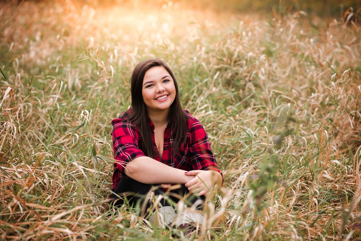 Taylor Senior Session Aurora Illinois Potrait Photographer_0005.jpg