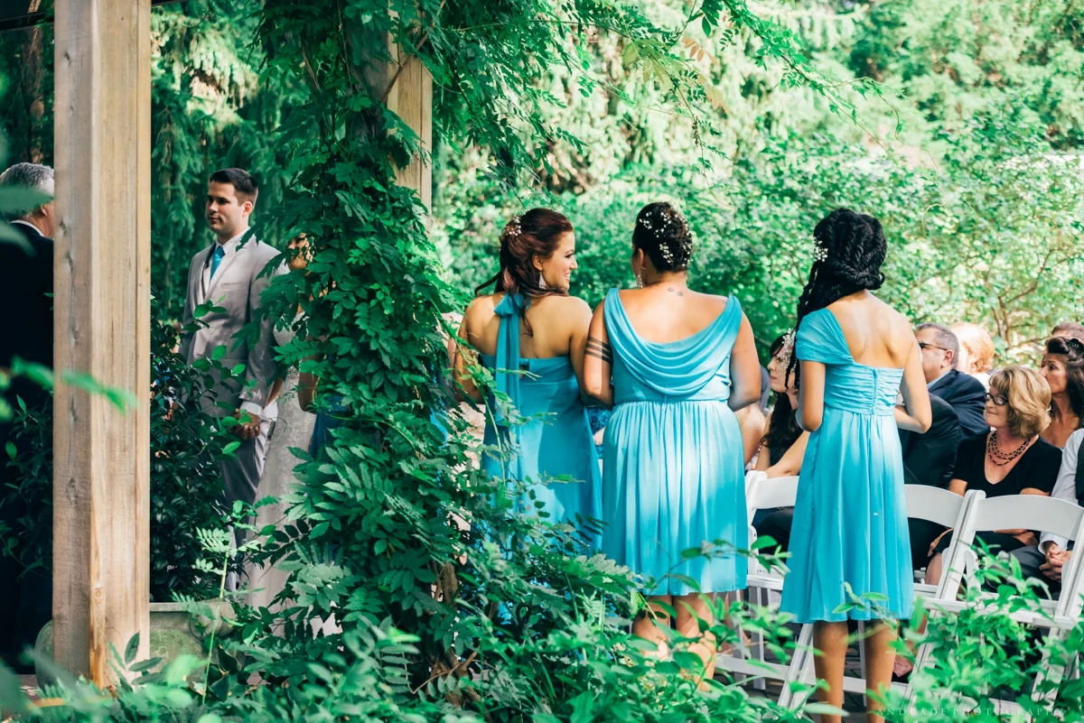 Naperville Wedding Photographer _ Maggianos Little Italy Wedding_0026.jpg