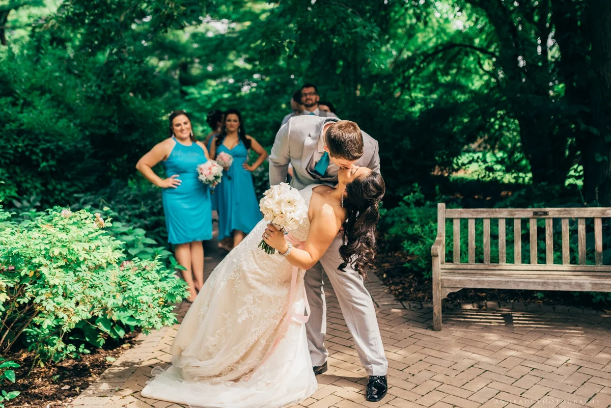 Naperville Wedding Photographer _ Maggianos Little Italy Wedding_0031.jpg