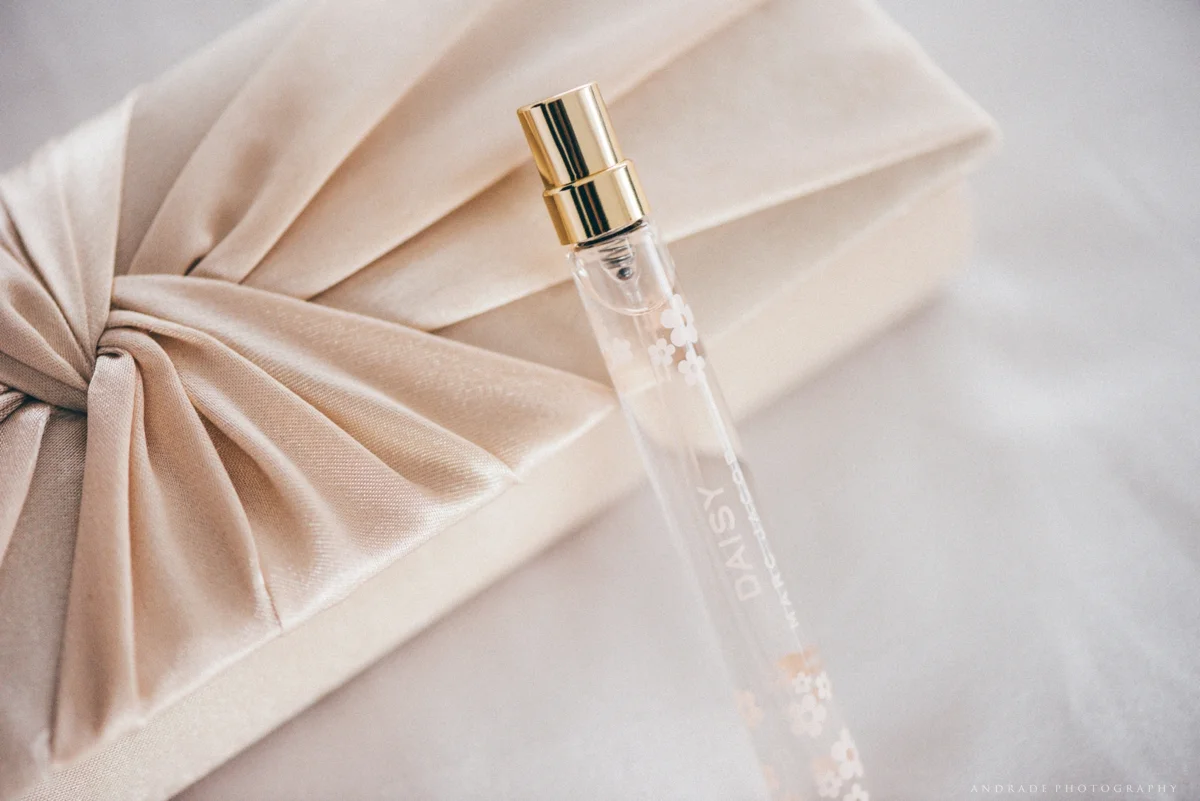 Naperville Wedding Photographer _ Maggianos Little Italy Wedding_0013.jpg
