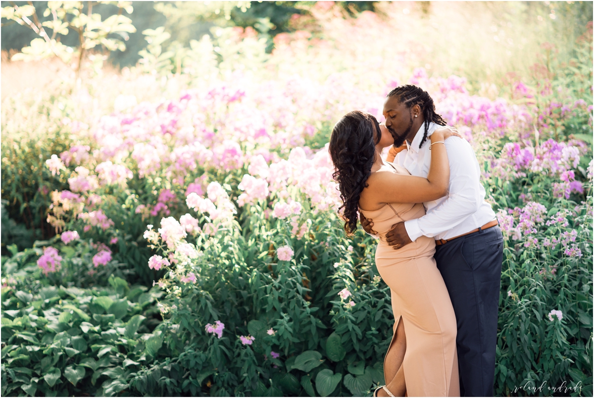 Lurie Garden Engagement Session Chicago IL18.jpg