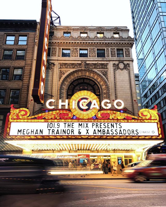 Chicago Theater 🌆