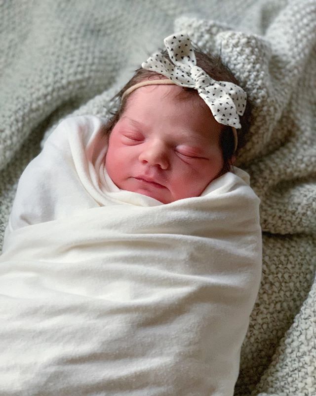 Baby Kaye #2 is here! Another girl!!! 😳😩😁 After 41 long weeks of cookin&rsquo;, @elizabethnkaye literally rocked the labor and delivery! She is my hero! So, so proud of her! Welcome to the world Tenley Abigail Kaye! Your daddy&rsquo;s heart melts 