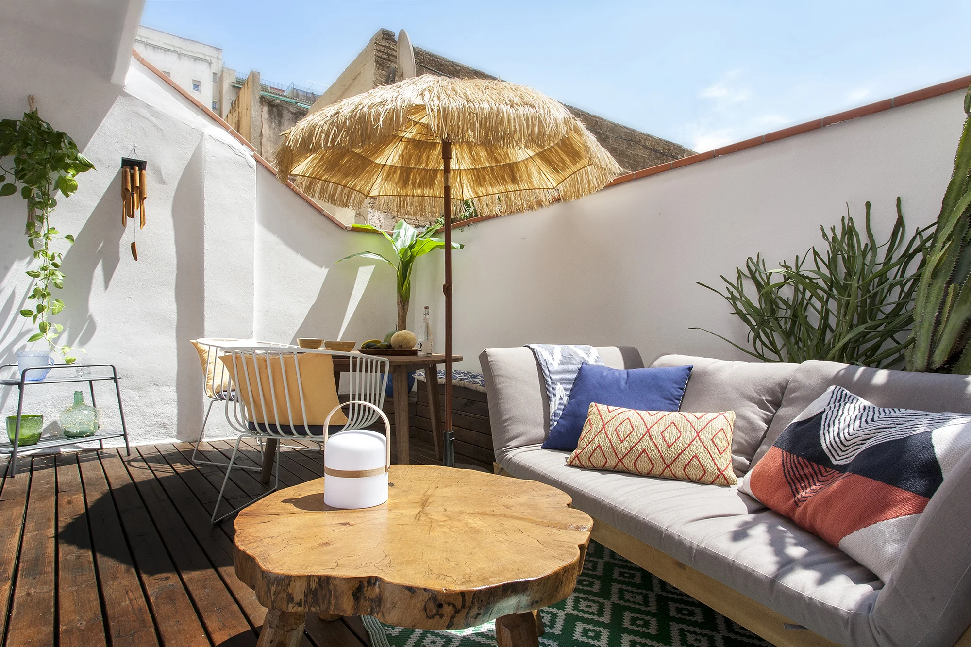 homecelona_sagrada-terrace-nouveau_34.jpg