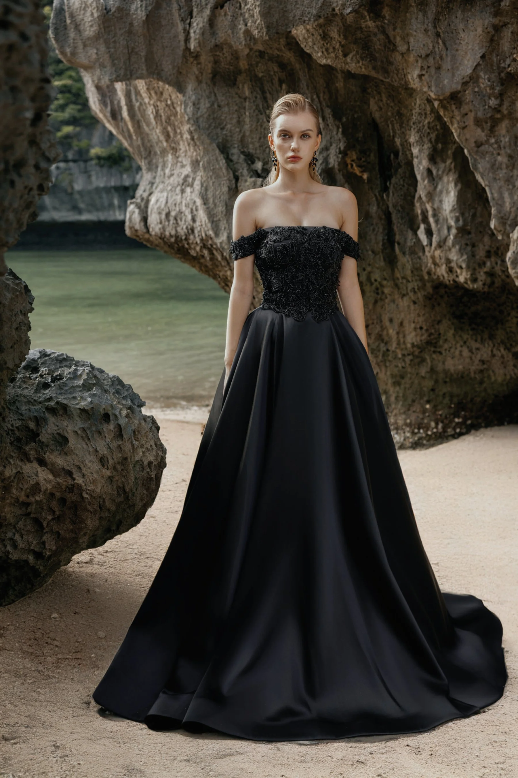 LOOKBOOK LUNE_Page14_Image1.jpg